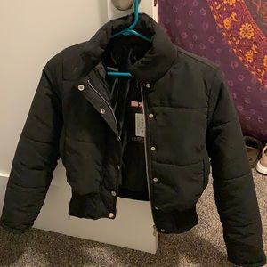 BRAND NEW Pretty Little Thing Puffer